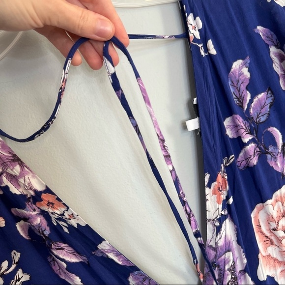 JOA Open-back Floral Print Jumpsuit In Cobalt Floral - Picture 5 of 11